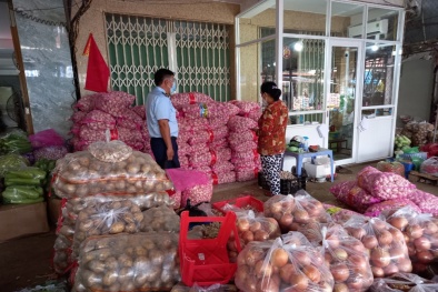 Tiền Giang: Phát hiện và thu giữ số lượng hàng hóa lớn vi phạm nhãn mác