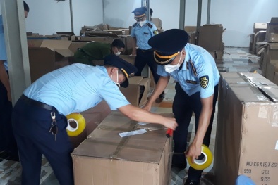 Triệt phá kho đồ chơi không rõ nguồn gốc 'khủng' tại Nam Định