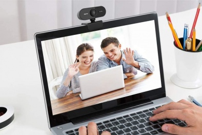 Khi làm việc và học online cần cảnh giác với webcam 