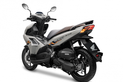 Bật sắc độc bản với phiên bản giới hạn Honda Air Blade 150cc/125cc