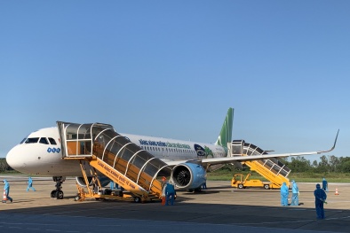 Bamboo Airways phối hợp thực hiện chuyến bay đưa gần 200 thai phụ người Hà Tĩnh từ TP.HCM về quê