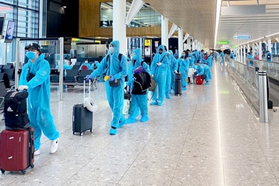 Chính thức: Bay nội địa trở lại từ 10/10, hành khách không phải cách ly tập trung