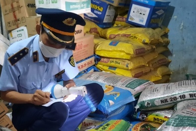 Thu giữ 10 tấn phân bón hết hạn sử dụng tại tỉnh Bình Định