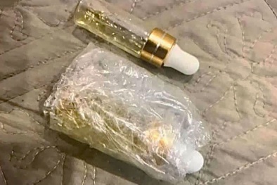 Nhập viện khẩn cấp do ngộ độc thuốc lá điện tử