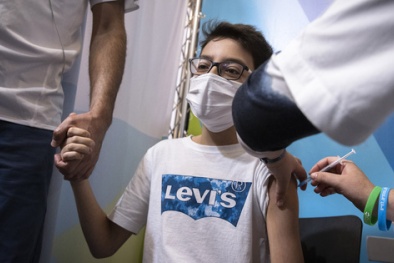 Chính thức xin cấp phép tiêm vaccine Pfizer/BioNTech cho trẻ em