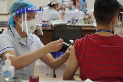 Để chiến thắng dịch bệnh trên cả ‘mặt trận’ y tế và kinh tế