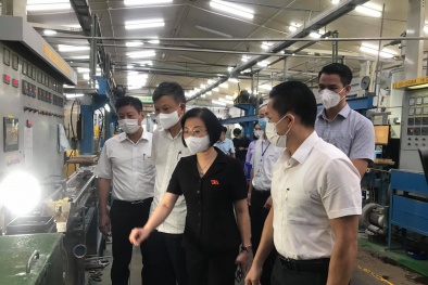 Hà Nội đồng hành cùng doanh nghiệp vượt qua khó khăn, phục hồi sản xuất