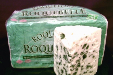 Sửa đổi quy định dán nhãn thực phẩm đối với phô mai Roquefort