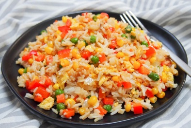 Vi khuẩn đáng sợ tiềm ẩn trong thực phẩm quen thuộc