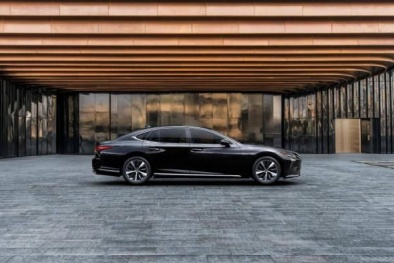 Lộ diện giá xe Lexus LS 500 phiên bản nâng cấp 2022