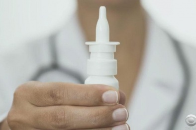Sử dụng thuốc xịt mũi chứa steroid ít bị nhiễm Covid-19 nghiêm trọng