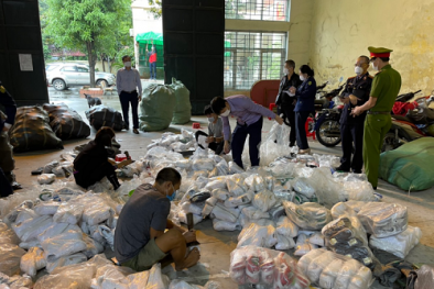 Tiêu hủy hơn 3.000 sản phẩm giả mạo nhãn hiệu và nửa tấn thực phẩm nhập lậu