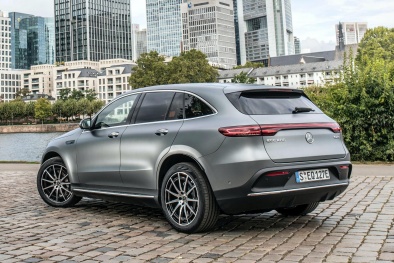 Triệu hồi gần 20.000 xe SUV điện Mercedes-Benz EQC lỗi bộ phận điều khiển trợ lực lái