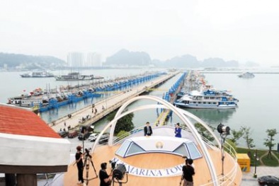 Màn trình diễn mãn nhãn trên không tại Sun Marina Town