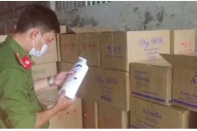 Thu giữ lượng lớn hàng hoá nghi giả mạo thương hiệu nước ngoài tại tỉnh An Giang
