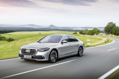 Mercedes-Benz S-Class tiếp tục dính lỗi, hơn 9.000 xe bị triệu hồi