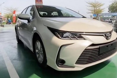 Toyota Corolla Altis sau khi giảm 80 triệu đồng, giá lăn bánh chỉ còn vài trăm triệu