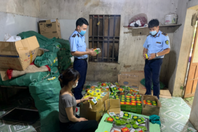 Sản xuất, buôn bán bánh cốm giả mạo nhãn hiệu bị khởi tố