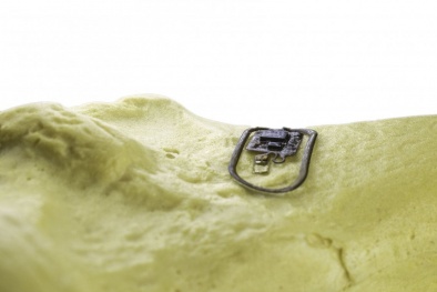 Thiết bị cảm biến không dây theo dõi sức khỏe xương