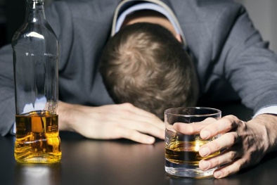 Gia tăng tình trạng ngộ độc rượu: Cảnh báo sản phẩm rượu không rõ nguồn gốc, xuất xứ