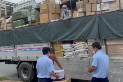 Thu giữ nhiều hàng hàng hóa không rõ nguồn gốc xuất xứ tại An Giang