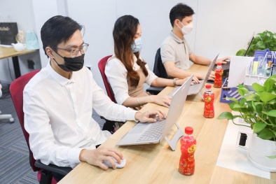 Những vật bất ly thân của người trẻ giúp an toàn, thanh nhiệt cơ thể hiện nay