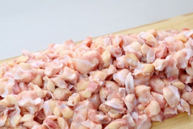 Sụn gà không rõ nguồn gốc: Nhiều nguy cơ tiềm ẩn