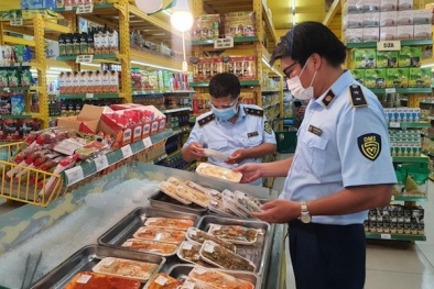 Bộ Tài chính: Tăng cường đấu tranh chống buôn lậu, hàng giả dịp Tết 