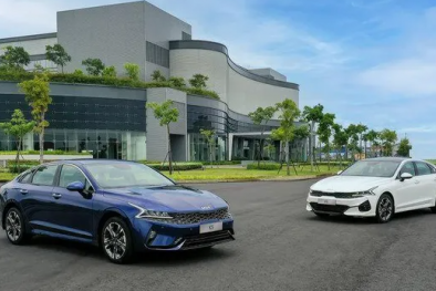Kia K5 chính thức ra mắt tại Việt Nam có gì hấp dẫn?
