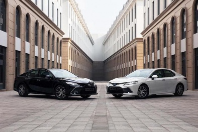 Toyota Việt Nam ra mắt dòng xe Camry  Hybrid và Camry 2.0Q hoàn toàn mới 
