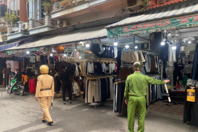 Hà Nội ra quân đấu tranh chống buôn lậu, sản xuất hàng giả