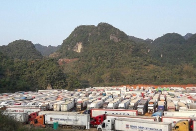 Lạng Sơn: Khuyến cáo tạm dừng đưa hàng hóa lên các cửa khẩu 