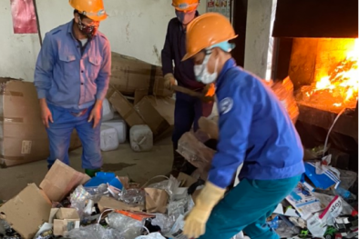 Phú Thọ tiêu hủy lượng lớn hàng thời trang vi phạm