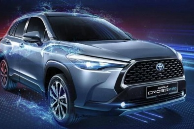 Toyota Corolla Cross hybrid giá hơn 700 triệu 'đẹp long lanh' sắp ra mắt