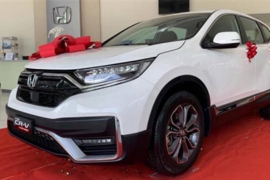 Hà Nội: Khách mua Honda CR-V chơi Tết tiết kiệm được 220 triệu đồng