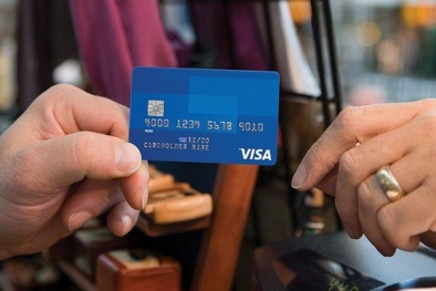 Cảnh báo thủ đoạn giả mạo nhân viên ngân hàng mời rút tiền từ thẻ tín dụng