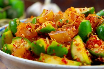 Tác hại khi ăn quá nhiều thực phẩm có vị chua vào ban đêm