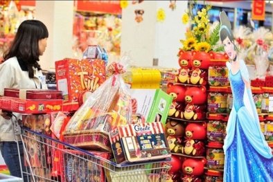 Thực phẩm đồng loạt tăng giá phi mã do nhu cầu mua sắm Tết Nguyên đán