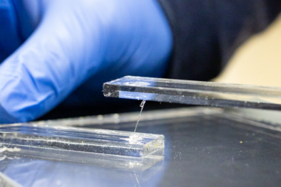 Chất kết dính mới có thể tái chế và chịu mức nhiệt lên đến hơn 200 độ C 