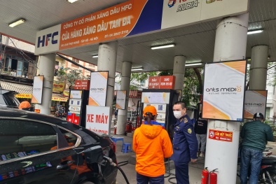 Hà Nội: Không có hiện tượng cửa hàng xăng dầu găm hàng