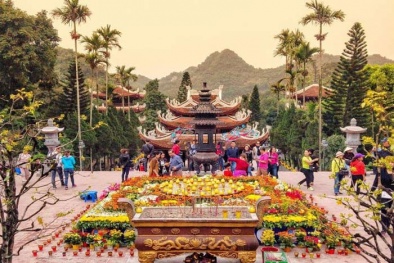 Người dân không chủ quan, lơ là các biện pháp chống dịch khi tham gia lễ hội