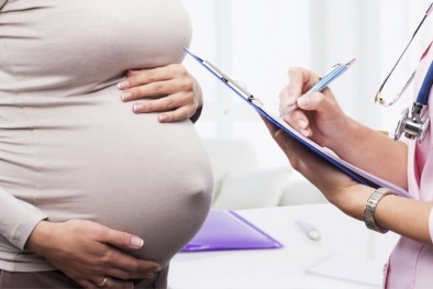 Phụ nữ mang thai có thể gặp nguy hiểm nếu tiếp xúc với chất gây dị tật thai nhi