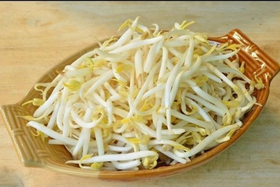Những dấu hiệu giá đỗ bị ngâm tẩm hóa chất cần tránh dùng
