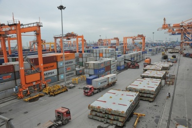 2 tháng đầu năm, cả nước nhập siêu 937 triệu USD 