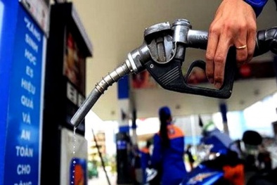 Đề xuất giảm thuế bảo vệ môi trường, hạ nhiệt giá xăng, dầu