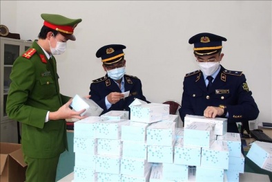 Thanh Hóa: Thu giữ 3.600 bộ kit test nhanh COVID-19 chưa được cấp phép lưu hành