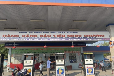Tây Ninh: Khách mua 1 triệu chỉ bán 300 nghìn đồng, một cây xăng bị xử phạt