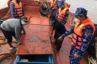 Phát hiện, bắt giữ tàu chở 60.000 lít dầu DO không rõ nguồn gốc