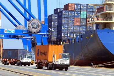 Xuất nhập khẩu hàng hóa chịu ảnh hưởng trước căng thẳng Nga - Ukraine