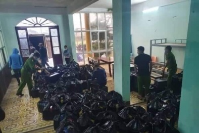 Bị phạt 90 triệu đồng vì vận chuyển 1.110 chai rượu ngoại nhập lậu